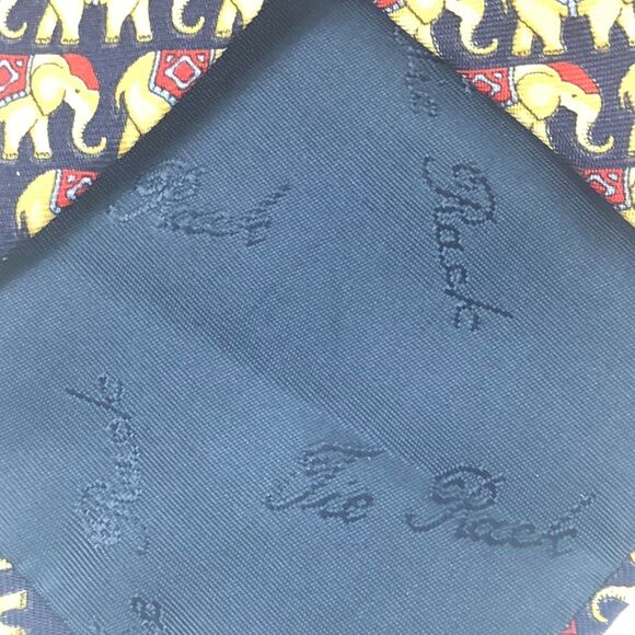 BEAUFORT New York 100% Silk Tie Navy Blue Yellow Elephant Pattern Made in Italy - Picture 4 of 7